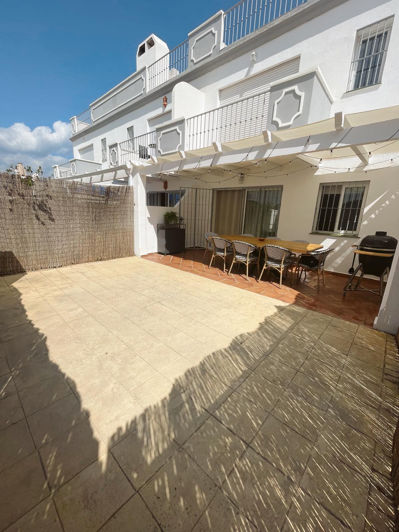 Image No.31-3 Bed Townhouse for sale