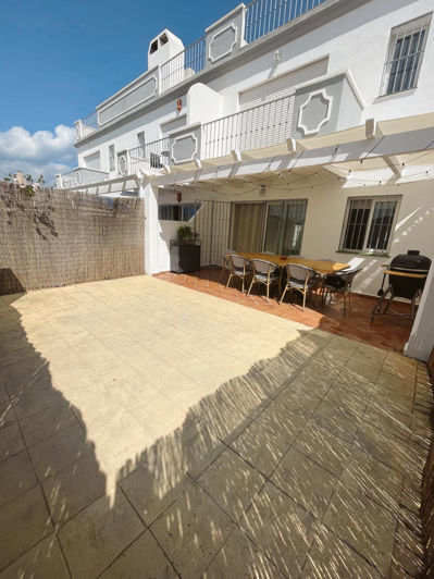 Image No.34-3 Bed Townhouse for sale