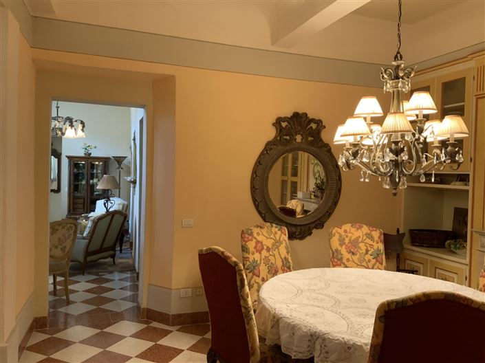 Image No.23-3 Bed Property for sale