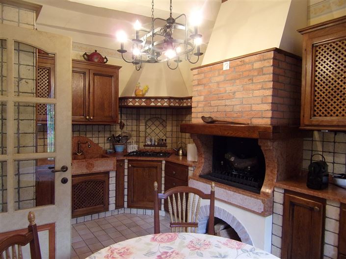 Image No.2-3 Bed Property for sale