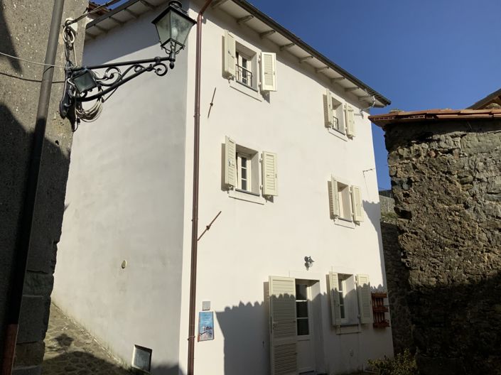 Image No.2-Propriété de 3 chambres à vendre à Fosciandora