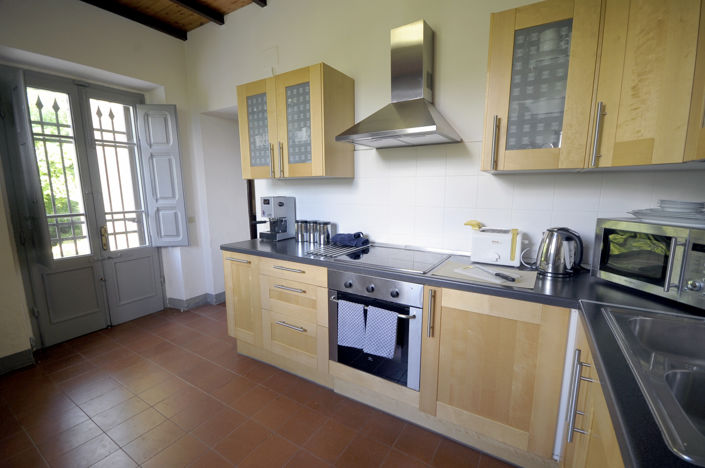 Image No.9-6 Bed Villa for sale