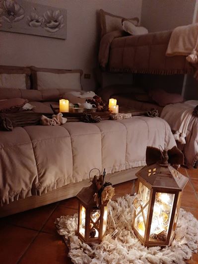 Image No.23-3 Bed Property for sale