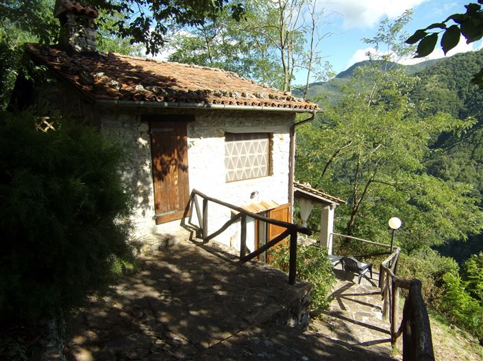 Image No.8-Propriété de 6 chambres à vendre à Gallicano