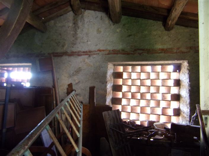 Image No.12-1 Bed Property for sale