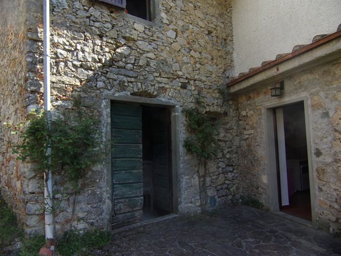 Image No.21-1 Bed Property for sale