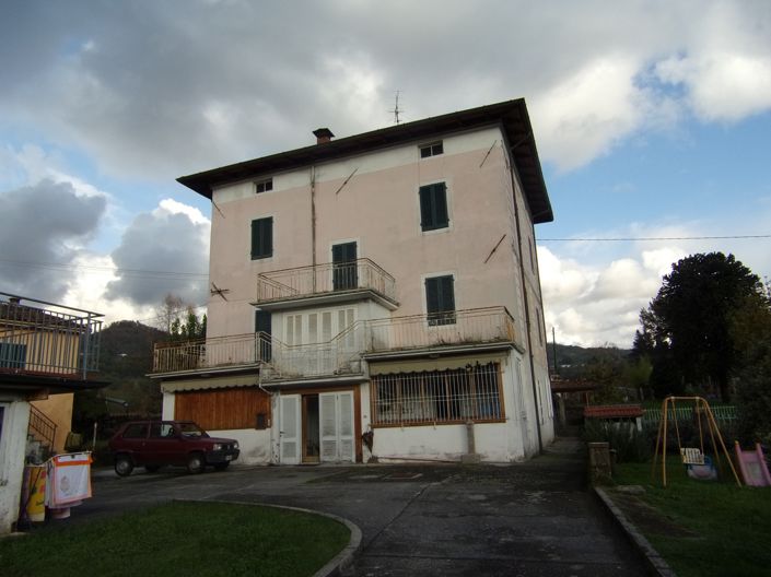 Image No.12-Villa de 8 chambres à vendre à Barga