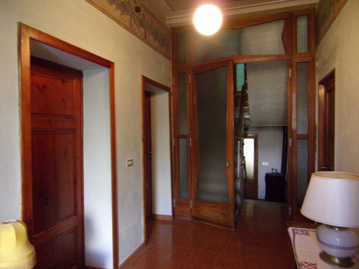 Image No.6-Villa de 8 chambres à vendre à Barga