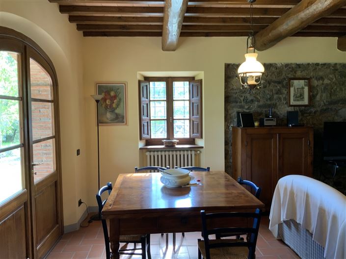 Image No.17-4 Bed Property for sale