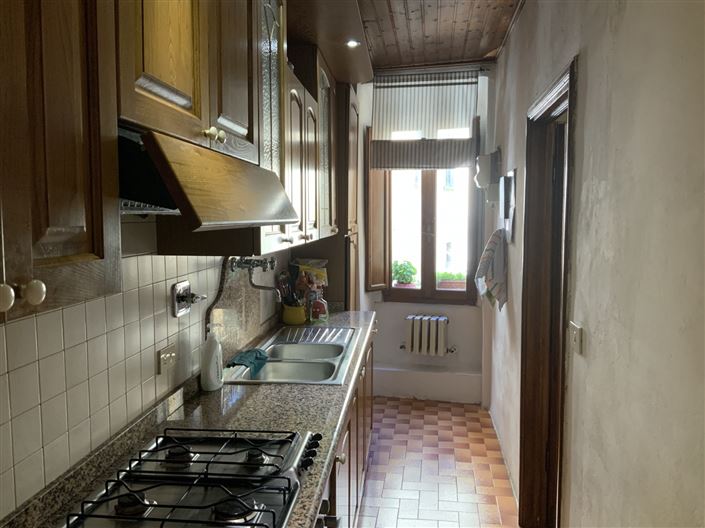 Image No.8-3 Bed Property for sale