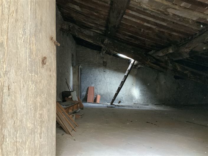 Image No.21-3 Bed Property for sale