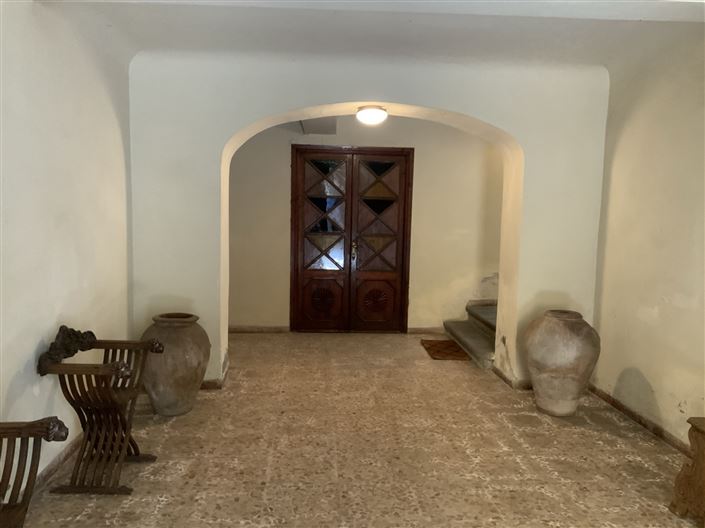 Image No.18-3 Bed Property for sale