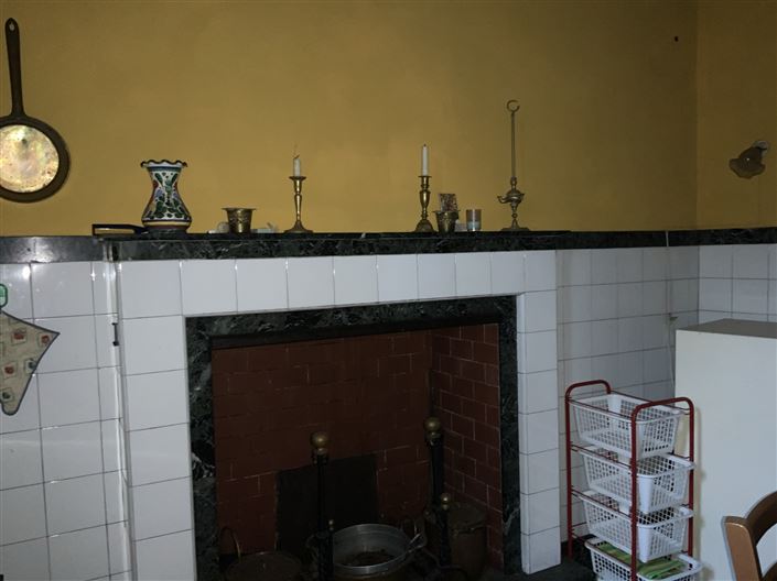 Image No.8-6 Bed Property for sale