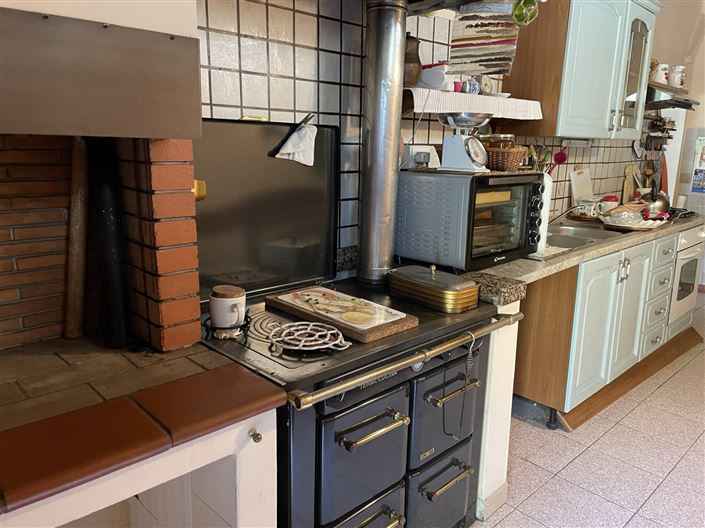 Image No.5-2 Bed House for sale