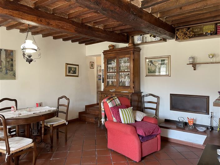 Image No.6-2 Bed House for sale