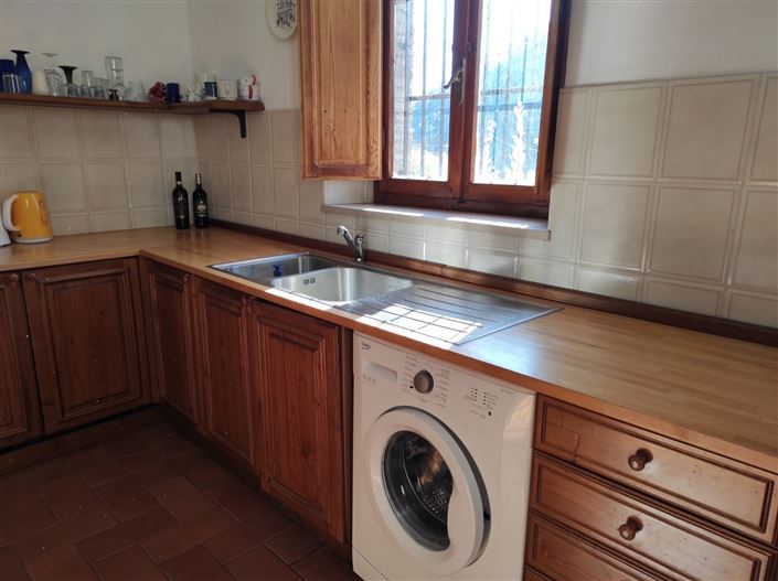 Image No.6-2 Bed Property for sale