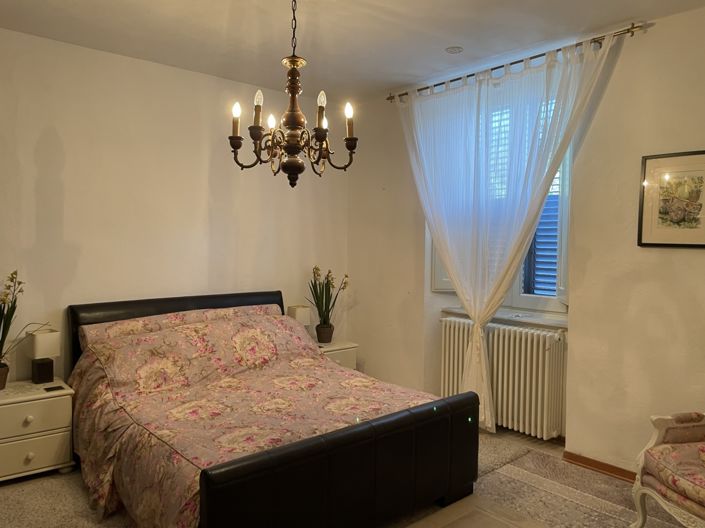 Image No.13-5 Bed Property for sale