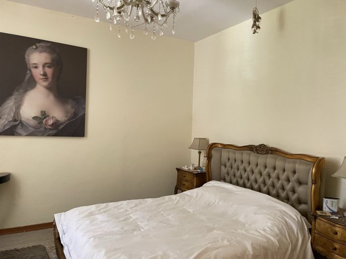 Image No.16-5 Bed Property for sale