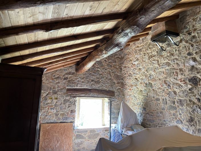 Image No.30-2 Bed Property for sale