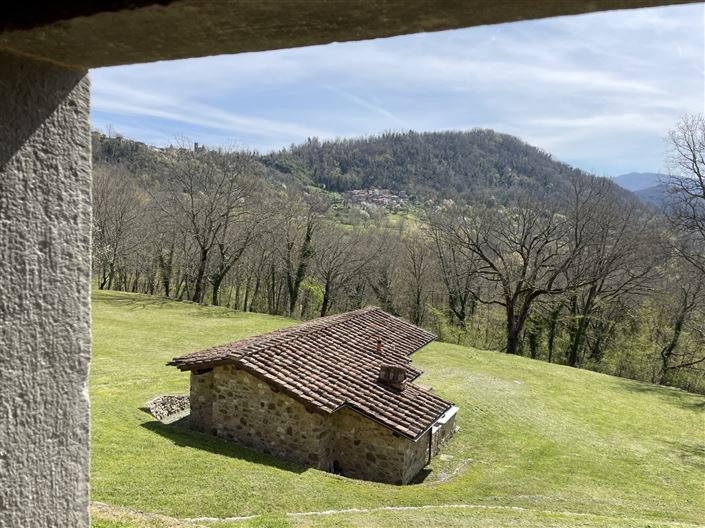 Image No.6-2 Bed Property for sale