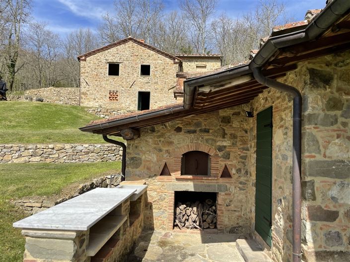 Image No.4-2 Bed Property for sale