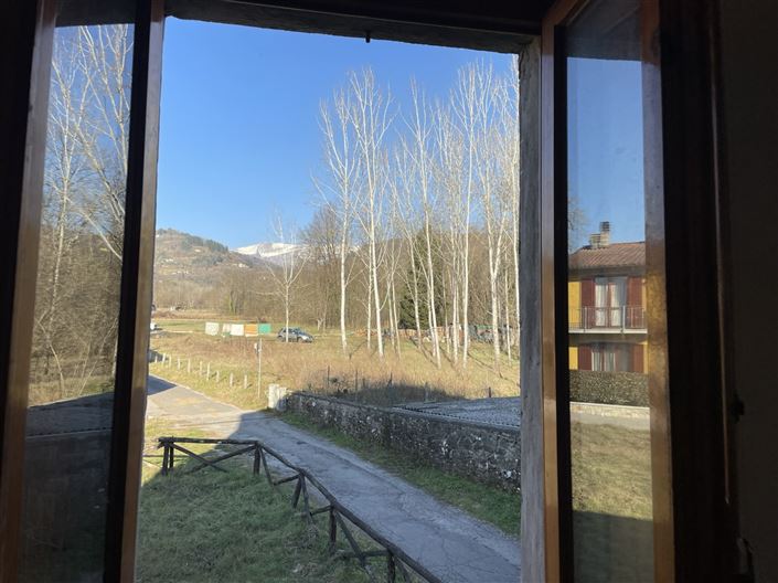 Image No.14-5 Bed Property for sale