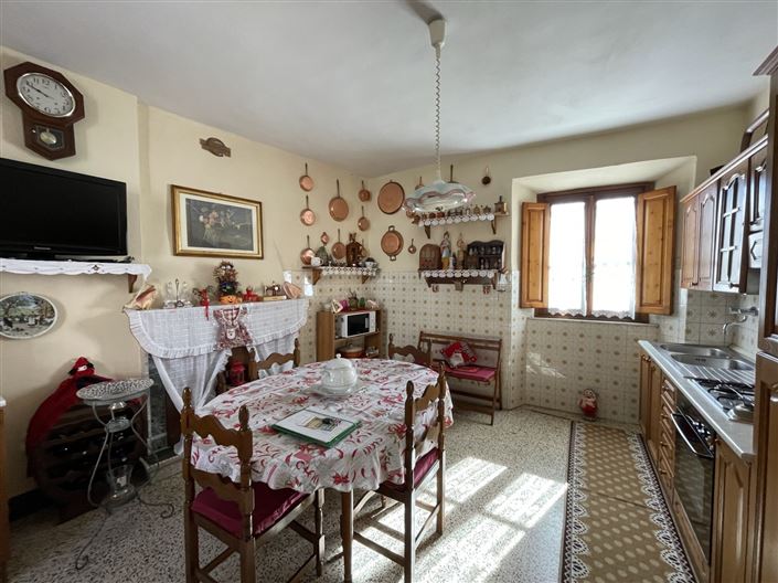 Image No.8-Propriété de 2 chambres à vendre à Coreglia Antelminelli