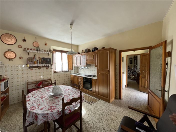 Image No.2-Propriété de 2 chambres à vendre à Coreglia Antelminelli