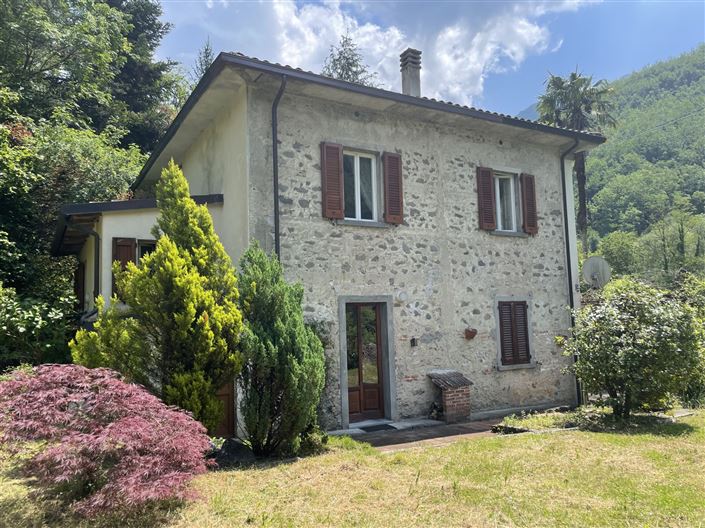 Image No.1-Villa de 4 chambres à vendre à Bagni di Lucca