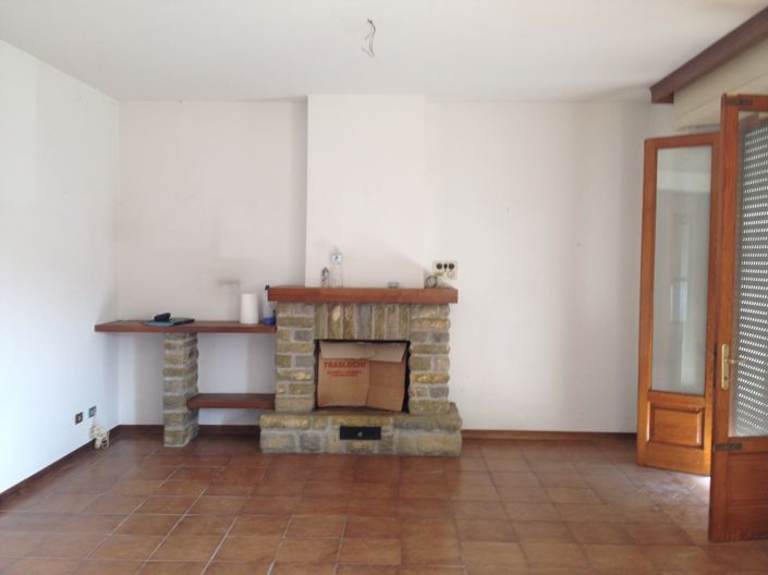 Image No.6-Propriété de 4 chambres à vendre à Barga