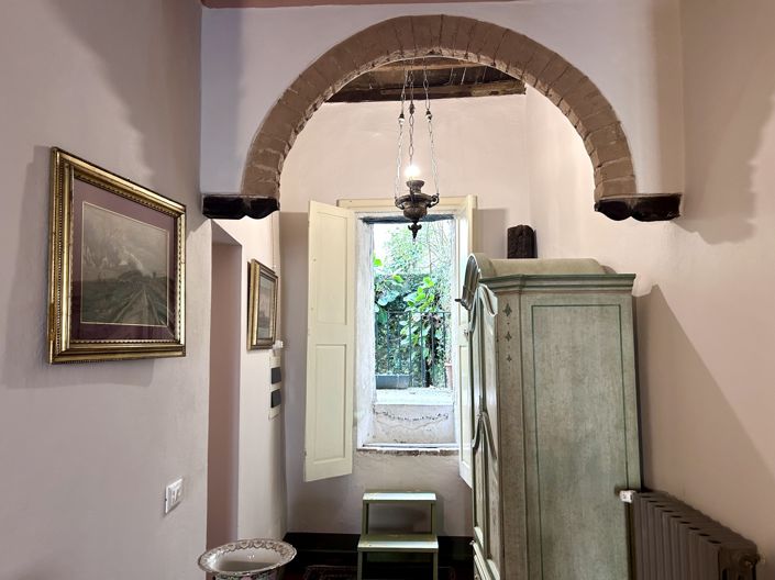 Image No.24-2 Bed Property for sale