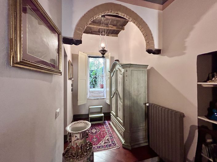 Image No.29-2 Bed Property for sale