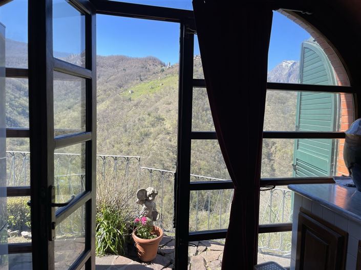 Image No.4-Propriété de 3 chambres à vendre à Gallicano