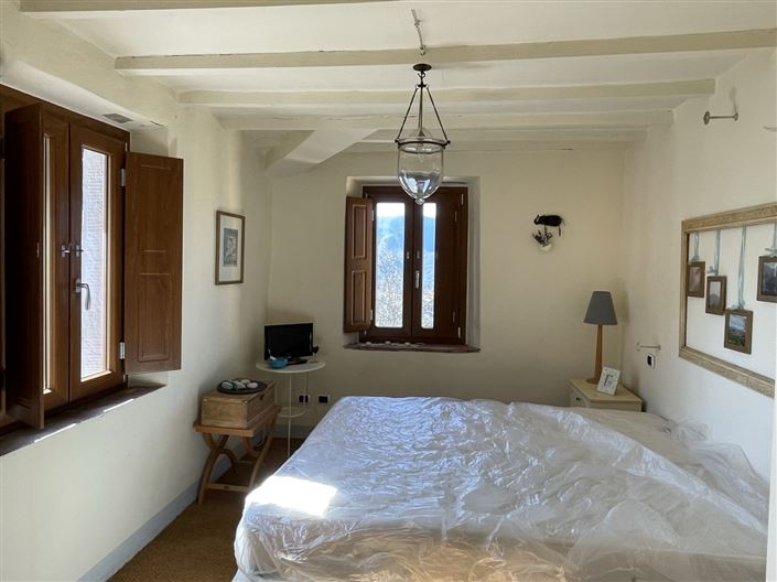 Image No.15-2 Bed House for sale