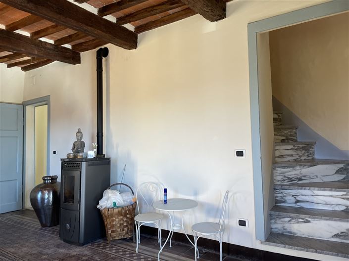 Image No.8-2 Bed House for sale