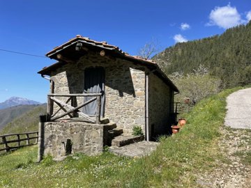 Propriété de 2 chambres à vendre à Barga