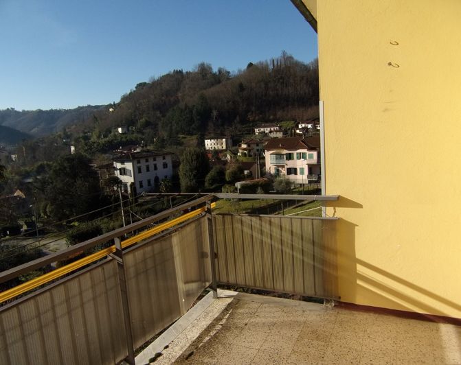 Image No.3-3 Bed Property for sale