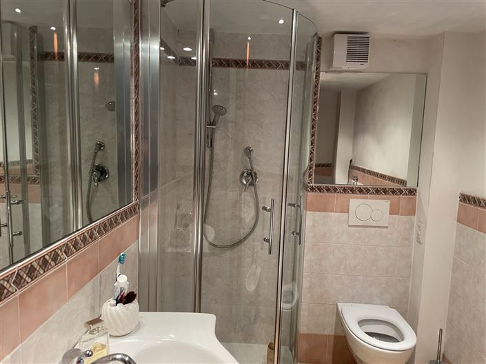 Image No.25-6 Bed Villa for sale