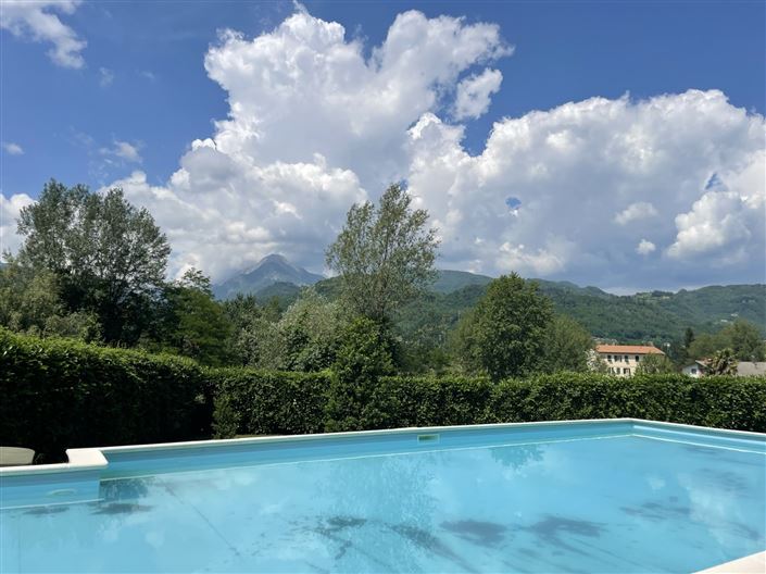 Image No.1-Villa de 6 chambres à vendre à Barga