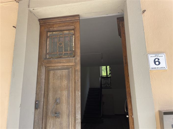 Image No.1-Propriété de 4 chambres à vendre à Bagni di Lucca