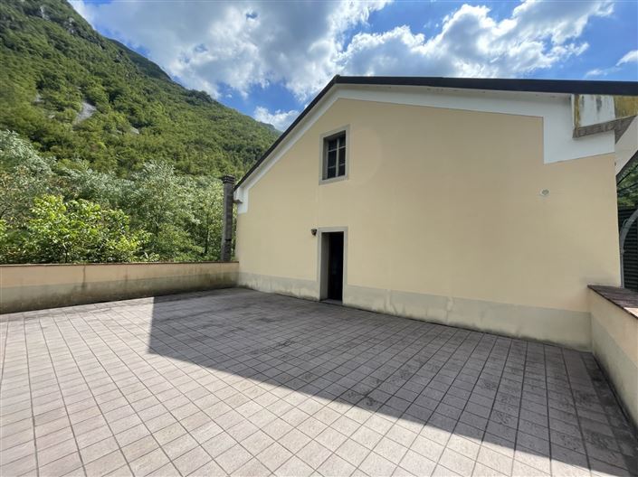 Image No.15-Propriété de 4 chambres à vendre à Bagni di Lucca