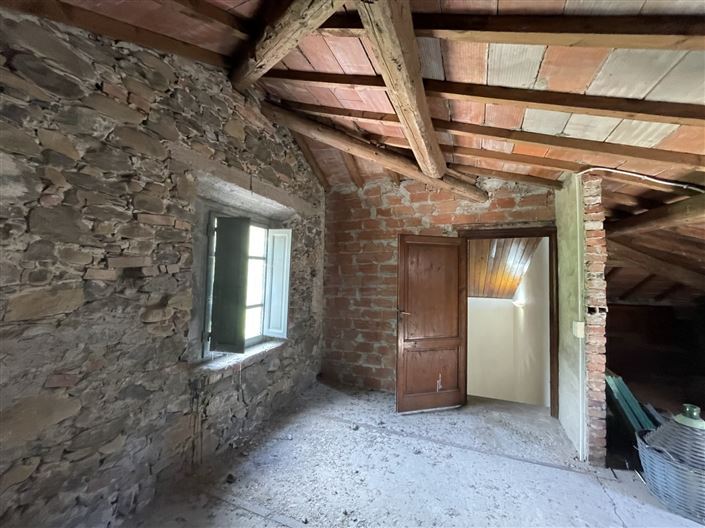 Image No.18-Propriété de 4 chambres à vendre à Bagni di Lucca