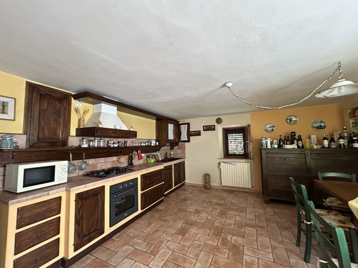 Image No.4-Propriété de 3 chambres à vendre à Barga