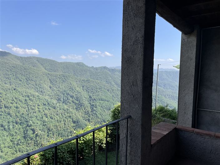 Image No.3-4 Bed House for sale