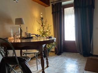 Image No.19-4 Bed Property for sale