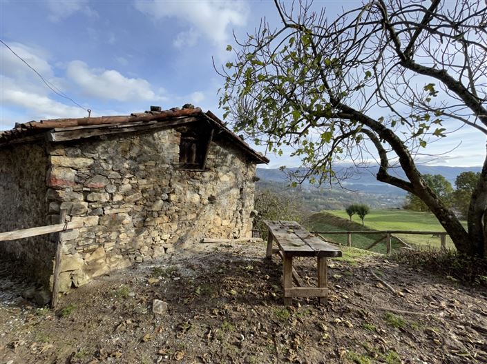 Image No.7-4 Bed Property for sale