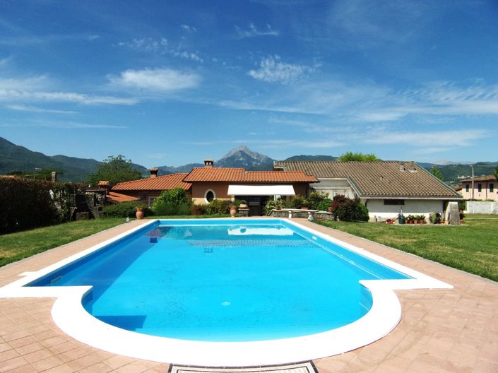Image No.1-Villa de 4 chambres à vendre à Barga