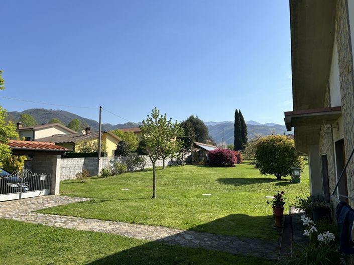 Image No.3-Villa de 4 chambres à vendre à Barga