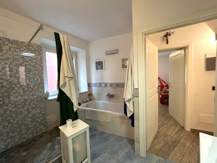 Image No.14-Propriété de 4 chambres à vendre à Coreglia Antelminelli