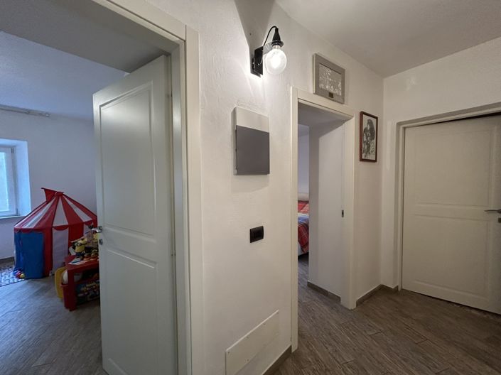 Image No.13-Propriété de 4 chambres à vendre à Coreglia Antelminelli